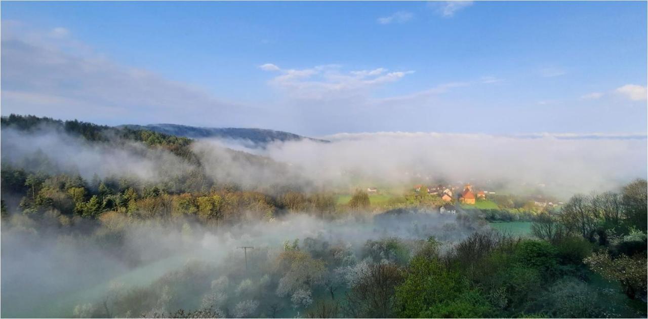 Berg-Gasthof Hoetzelein Kunreuth Dış mekan fotoğraf